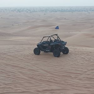 DUNE BUGGY RED DUNE SAFARI WITH BBQ DINNER & SHOWS AT MAJLIS